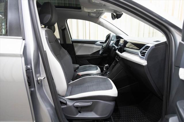new 2025 Volkswagen Taos car, priced at $30,434