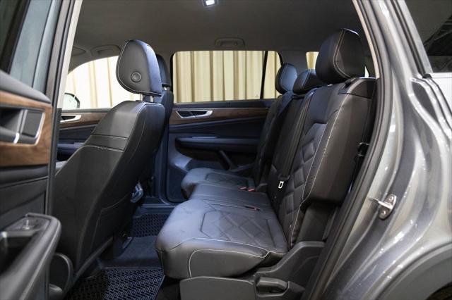 new 2025 Volkswagen Atlas car, priced at $45,295