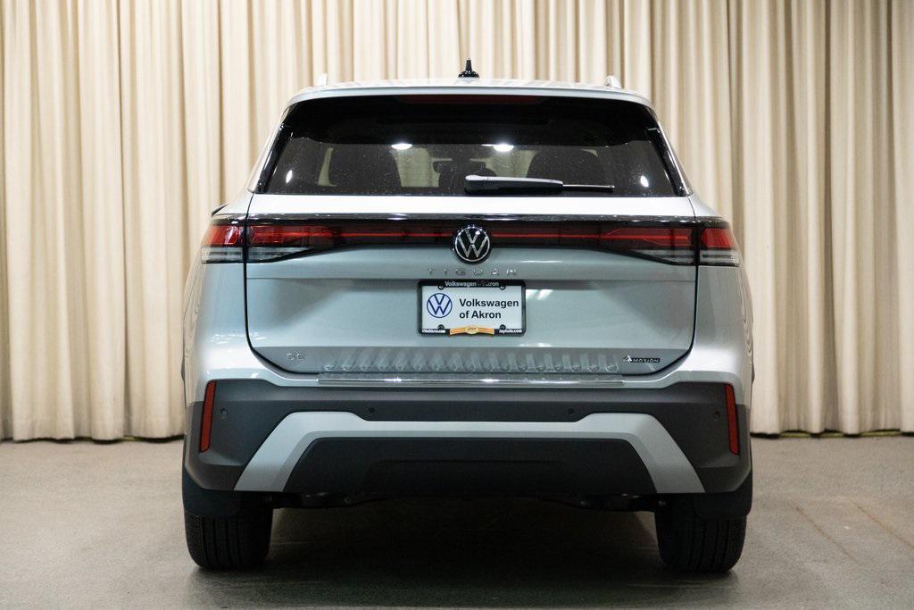 new 2025 Volkswagen Tiguan car, priced at $37,051