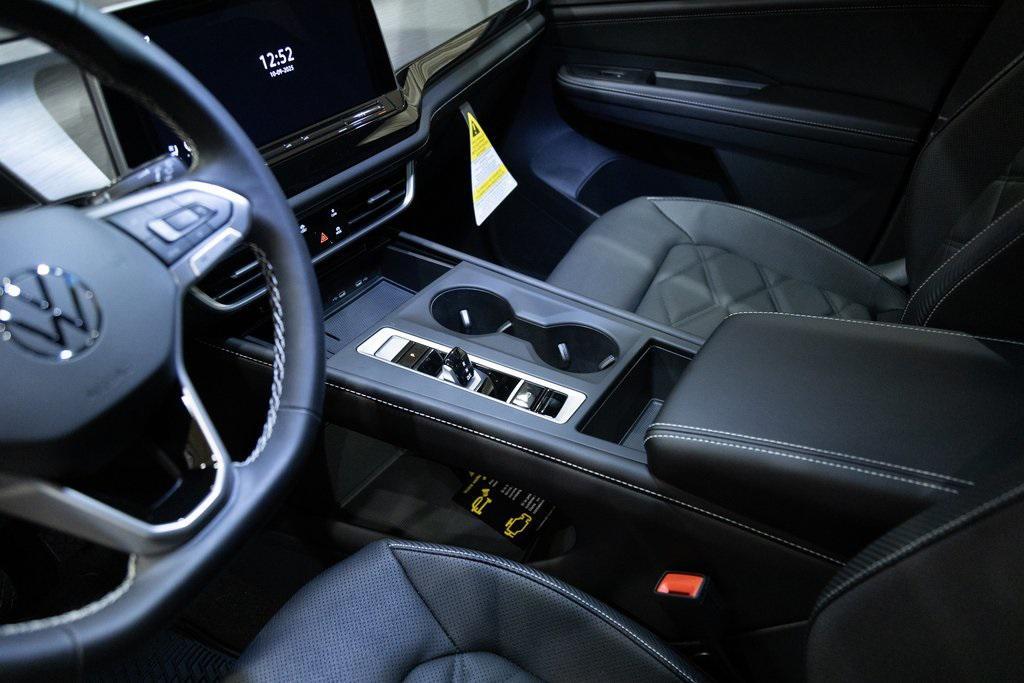 new 2026 Volkswagen Atlas Cross Sport car, priced at $41,887