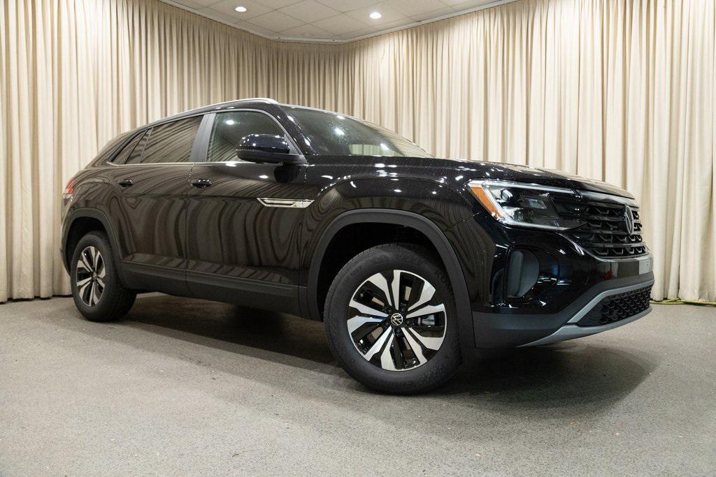 new 2026 Volkswagen Atlas Cross Sport car, priced at $41,887