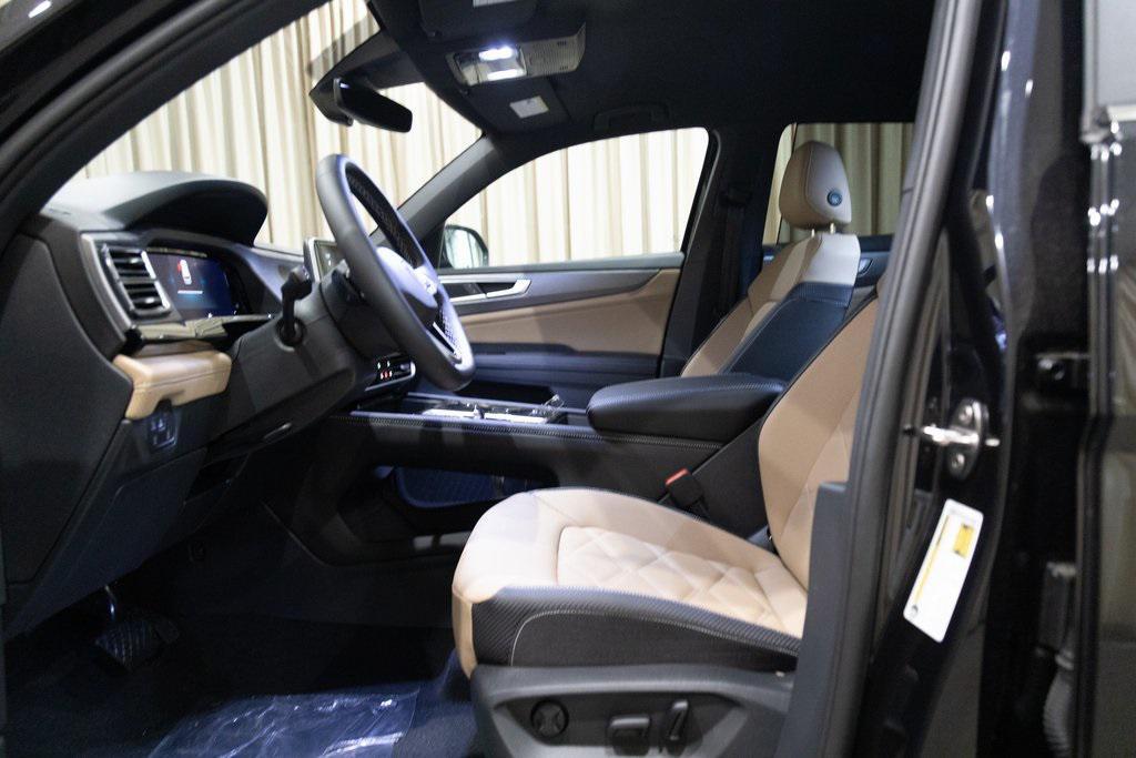 new 2025 Volkswagen Atlas Cross Sport car, priced at $43,997