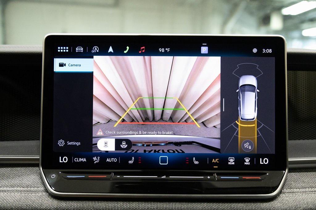 new 2025 Volkswagen Tiguan car, priced at $32,051