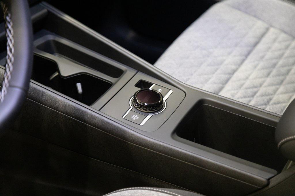 new 2025 Volkswagen Tiguan car, priced at $32,051