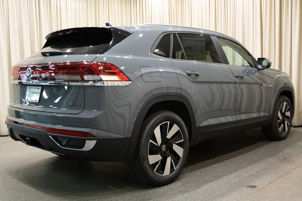new 2026 Volkswagen Atlas Cross Sport car, priced at $47,275