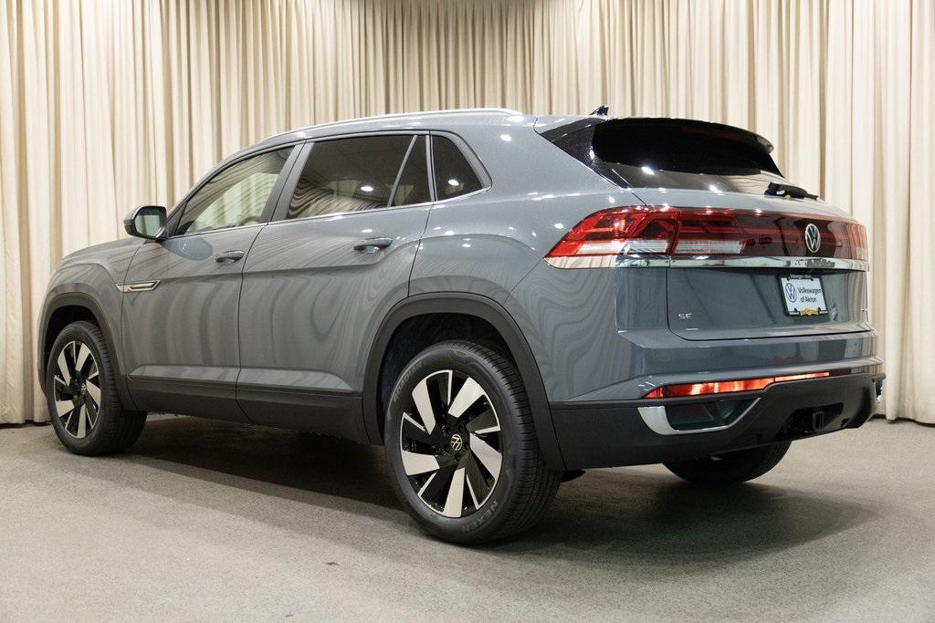 new 2026 Volkswagen Atlas Cross Sport car, priced at $47,275