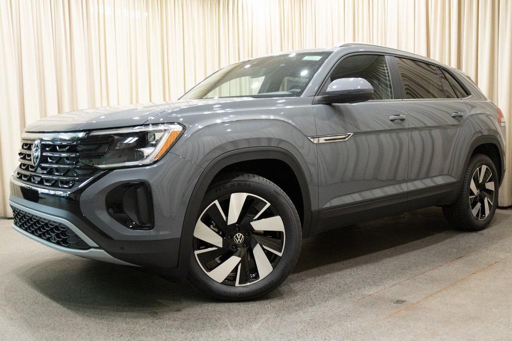 new 2026 Volkswagen Atlas Cross Sport car, priced at $47,275