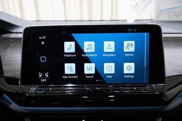 new 2025 Volkswagen Atlas car, priced at $54,140