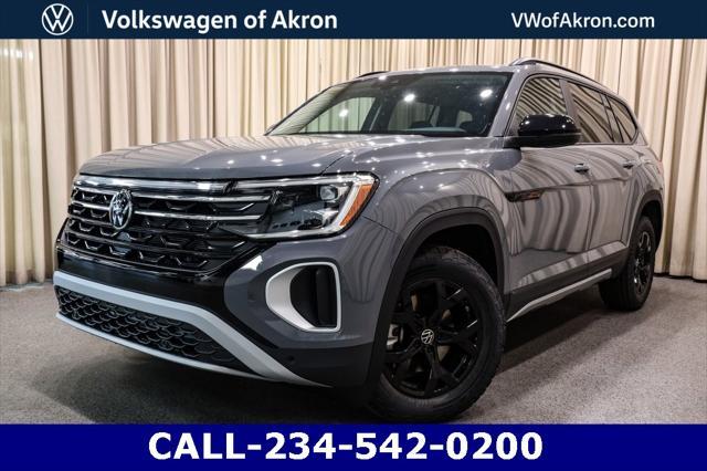 new 2024 Volkswagen Atlas car, priced at $47,004