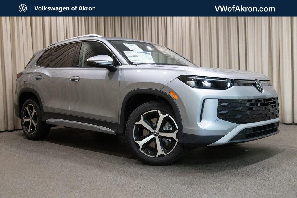 new 2025 Volkswagen Tiguan car, priced at $34,656