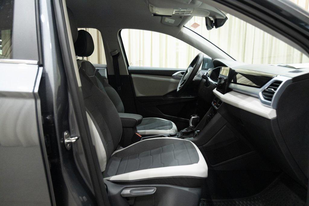 new 2025 Volkswagen Taos car, priced at $31,180