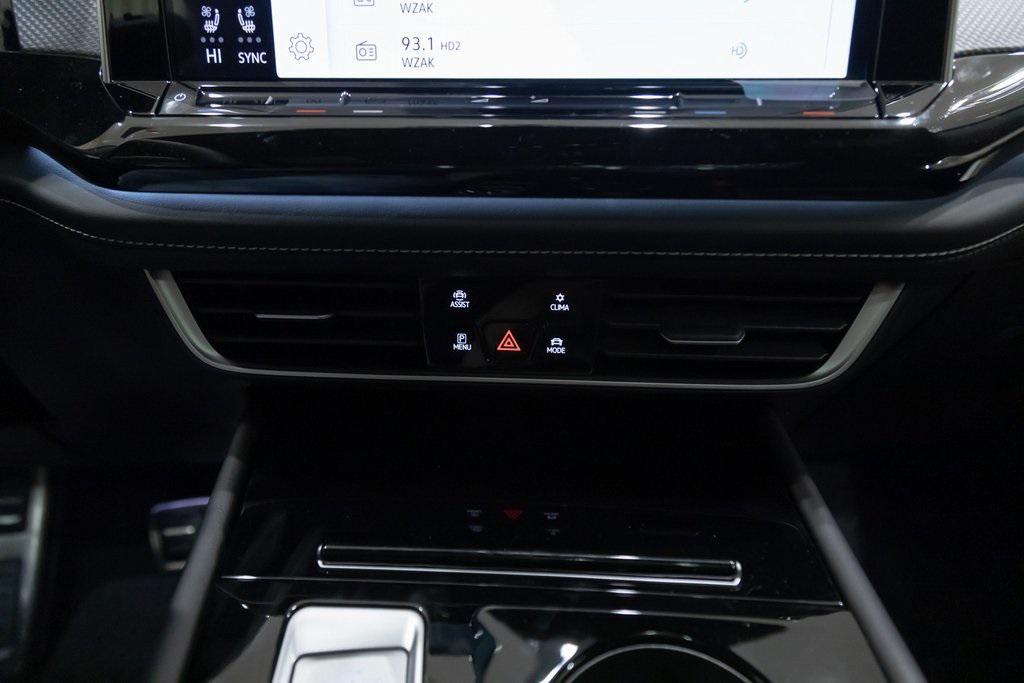 new 2026 Volkswagen Atlas Cross Sport car, priced at $53,633