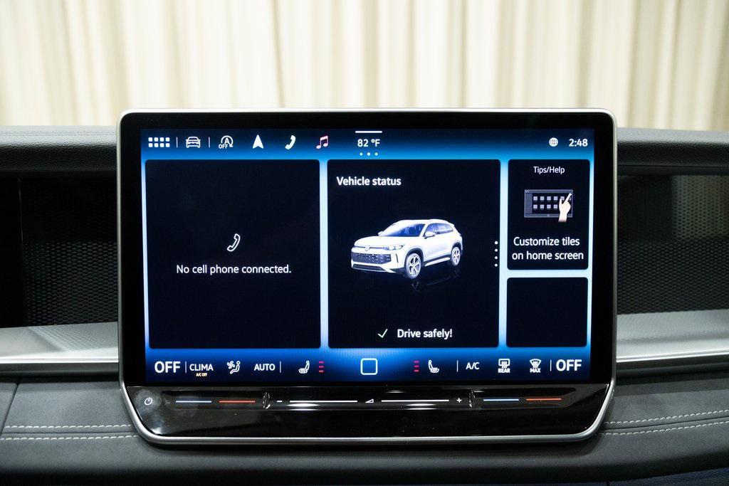 new 2025 Volkswagen Tiguan car, priced at $36,286