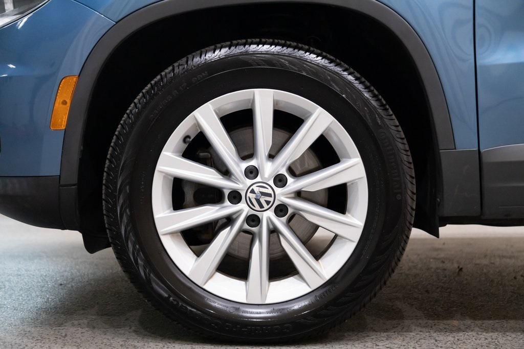 used 2018 Volkswagen Tiguan Limited car, priced at $11,740