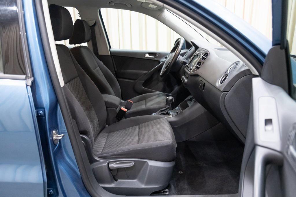 used 2018 Volkswagen Tiguan Limited car, priced at $11,740