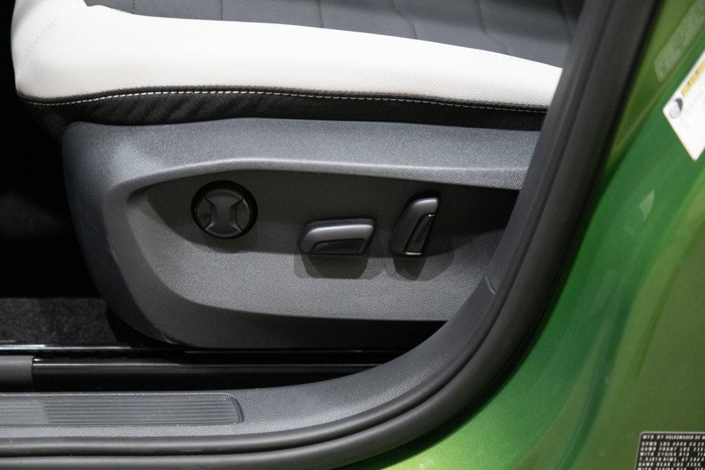 new 2025 Volkswagen Taos car, priced at $32,165