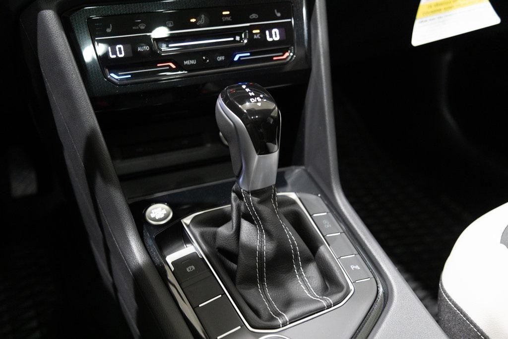 new 2025 Volkswagen Taos car, priced at $32,165