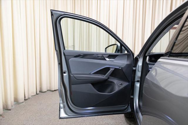 new 2025 Volkswagen Tiguan car, priced at $35,793