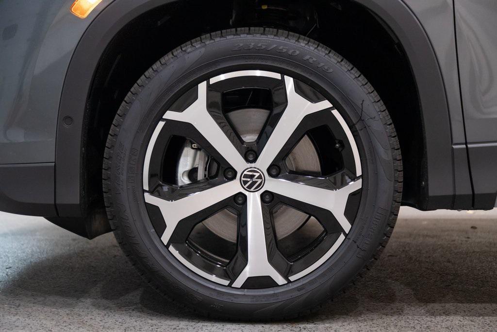 new 2026 Volkswagen Tiguan car, priced at $37,292