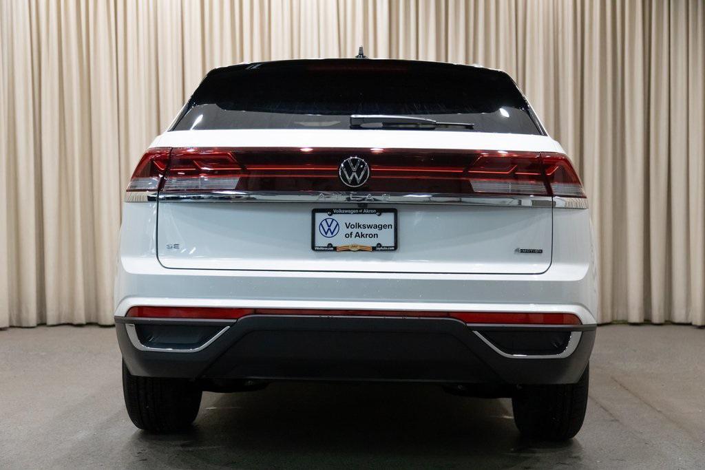 new 2026 Volkswagen Atlas Cross Sport car, priced at $44,015