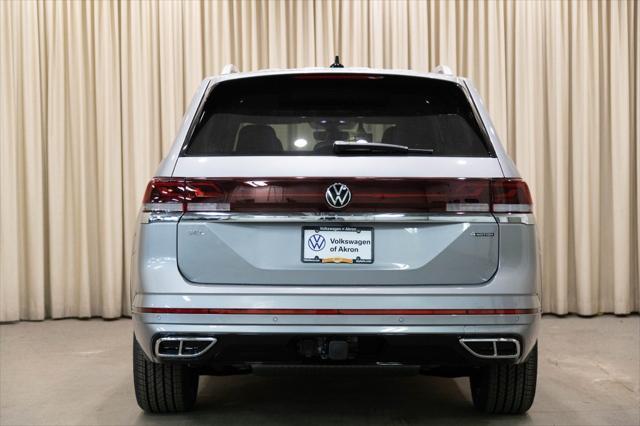 new 2025 Volkswagen Atlas car, priced at $54,140