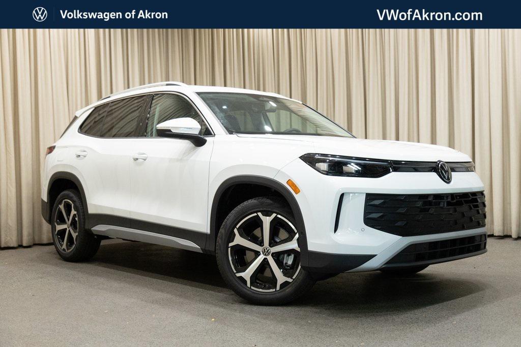 new 2025 Volkswagen Tiguan car, priced at $36,855