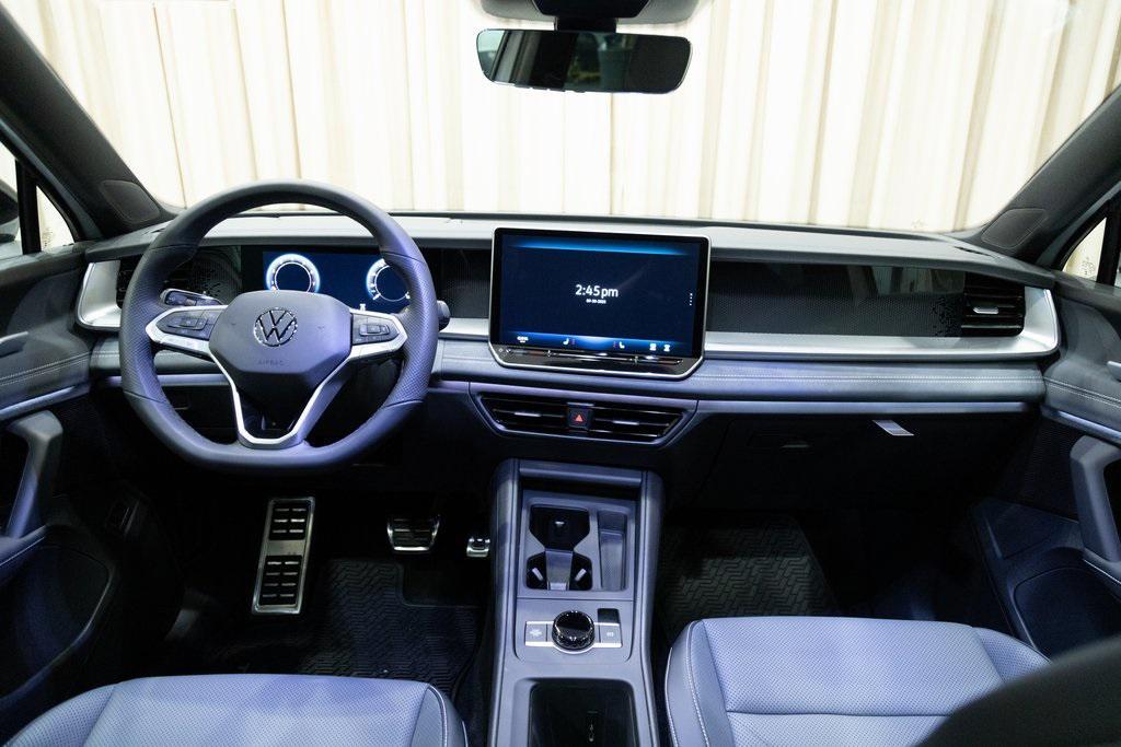 new 2025 Volkswagen Tiguan car, priced at $39,320