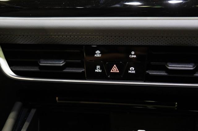 new 2025 Volkswagen Atlas car, priced at $47,308