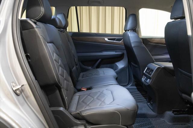 new 2025 Volkswagen Atlas car, priced at $44,783