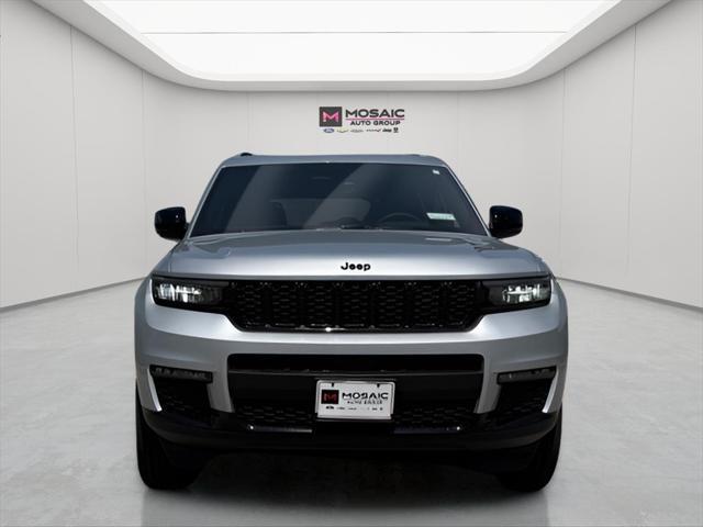 new 2025 Jeep Grand Cherokee L car, priced at $49,470
