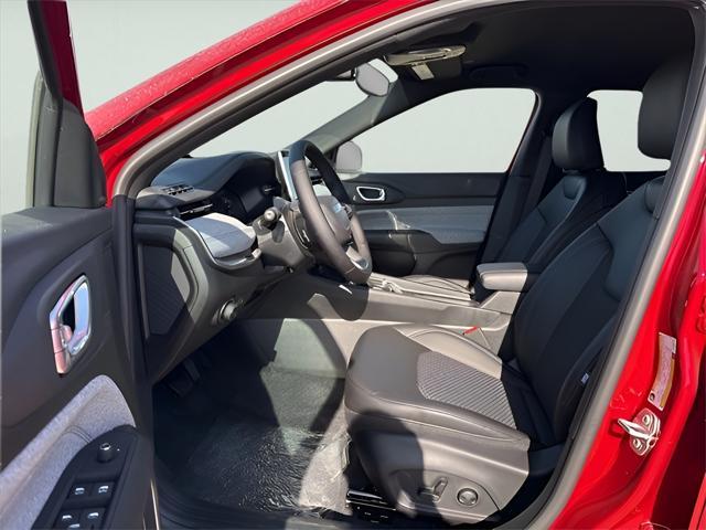 new 2025 Jeep Compass car, priced at $28,847
