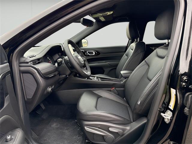 new 2025 Jeep Compass car, priced at $28,150