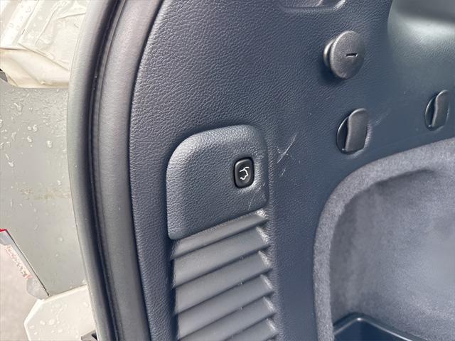 used 2020 Jeep Grand Cherokee car, priced at $28,990