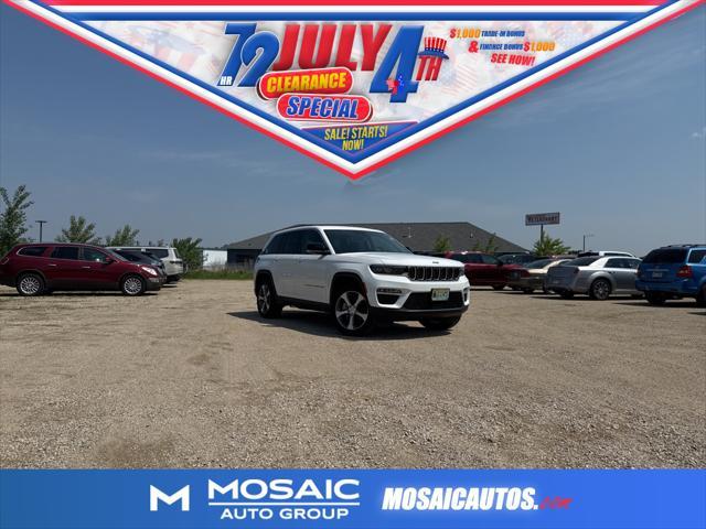 used 2023 Jeep Grand Cherokee car, priced at $34,990