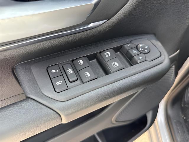 new 2025 Ram 1500 car, priced at $53,353