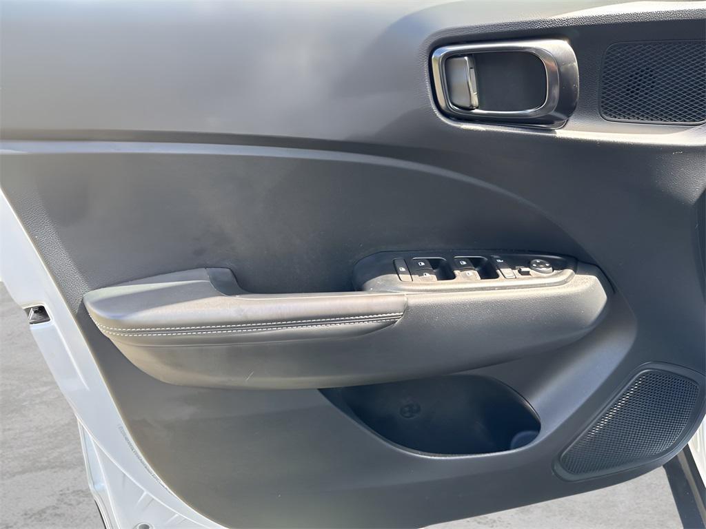 used 2024 Hyundai Venue car, priced at $18,490