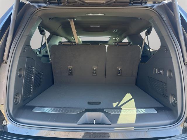 used 2024 GMC Yukon XL car, priced at $76,990