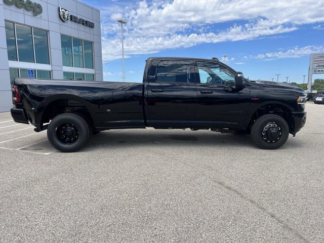 new 2024 Ram 3500 car, priced at $90,065