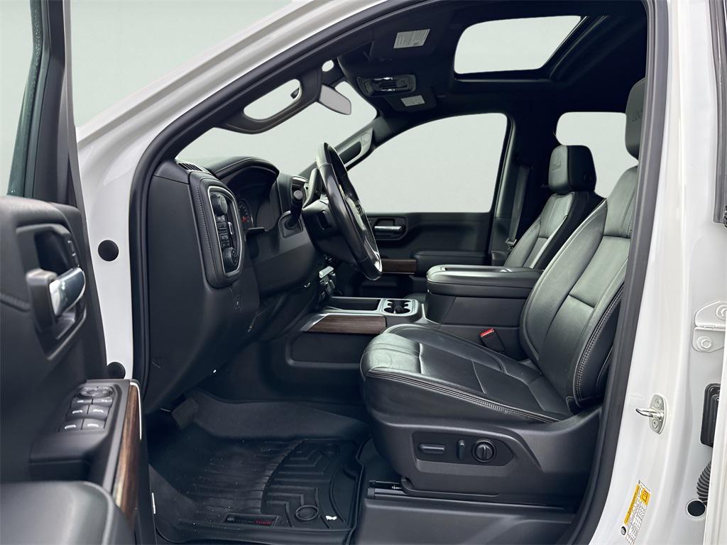 used 2022 Chevrolet Silverado 1500 car, priced at $41,990