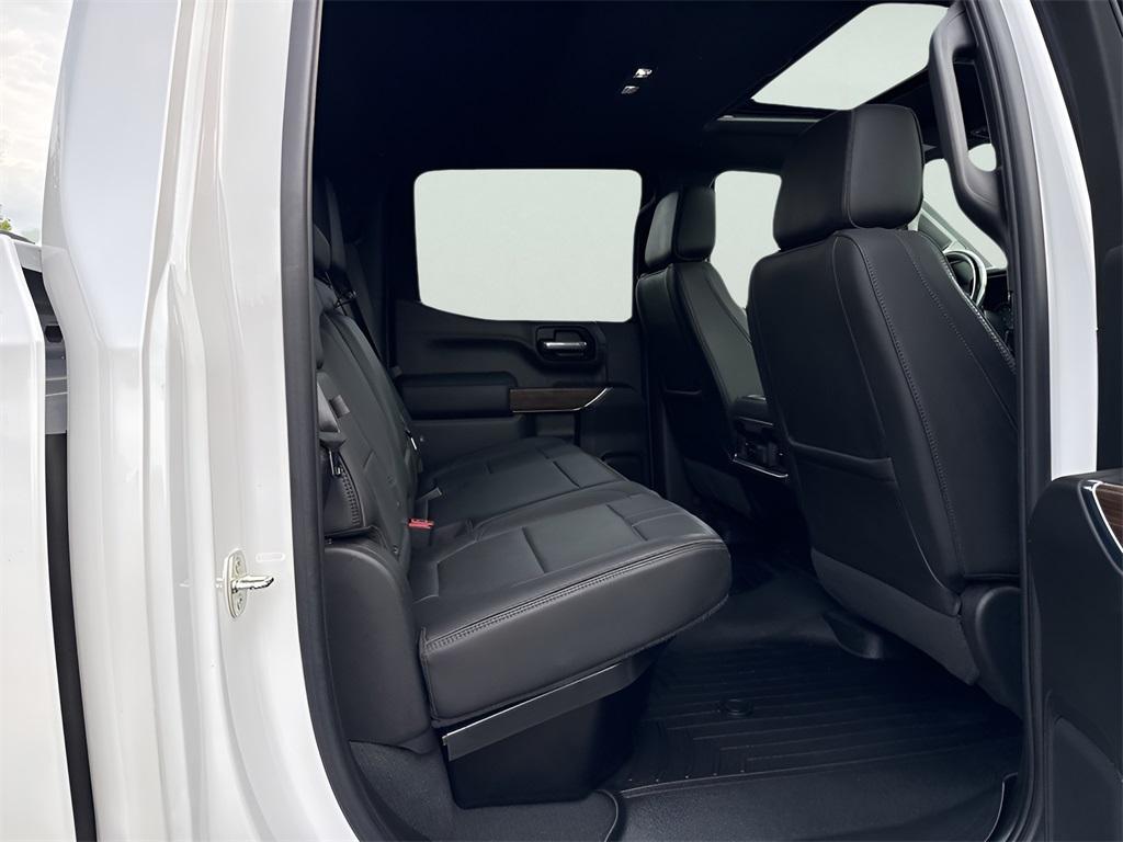 used 2022 Chevrolet Silverado 1500 car, priced at $41,990