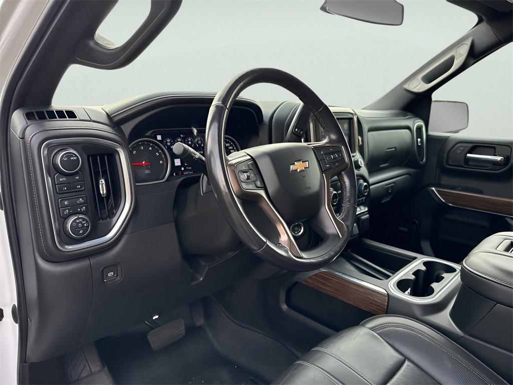 used 2022 Chevrolet Silverado 1500 car, priced at $41,990