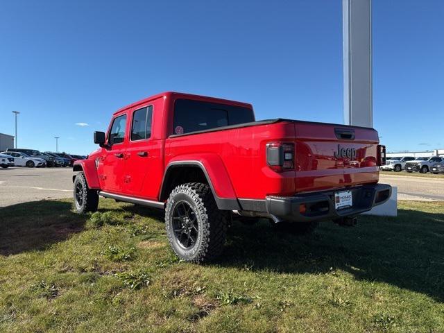 new 2024 Jeep Gladiator car, priced at $48,035