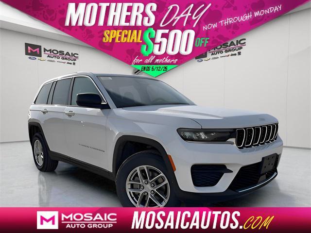 new 2025 Jeep Grand Cherokee car, priced at $40,549