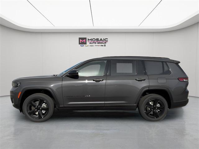 new 2024 Jeep Grand Cherokee L car, priced at $40,094