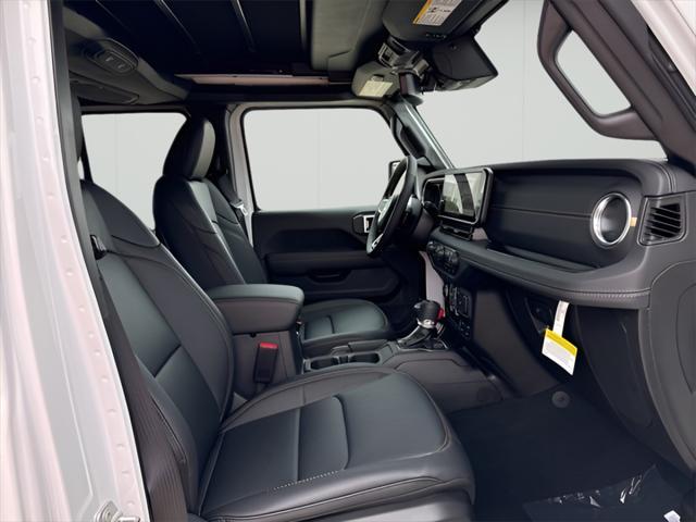 new 2025 Jeep Wrangler car, priced at $58,036