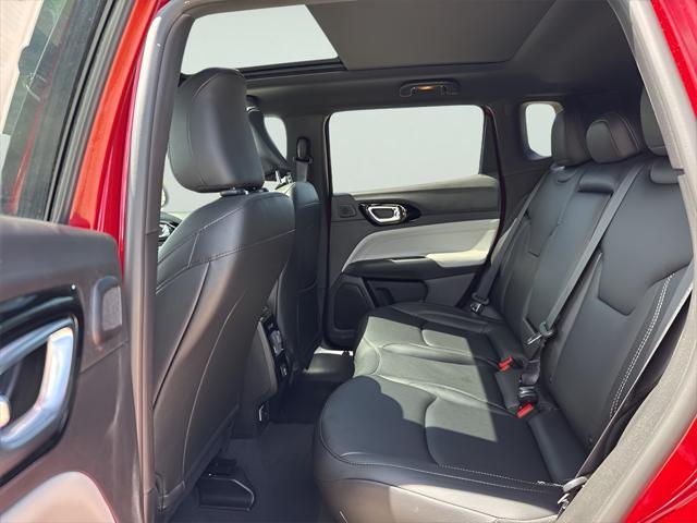 new 2025 Jeep Compass car, priced at $34,071