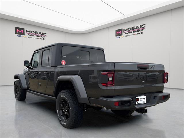 new 2024 Jeep Gladiator car, priced at $44,347