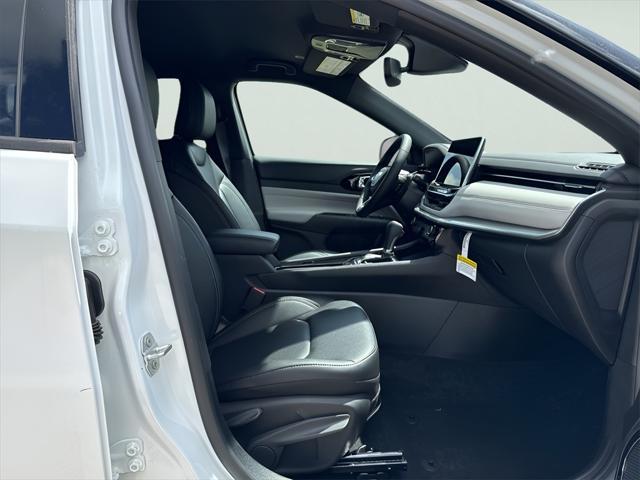 new 2025 Jeep Compass car, priced at $30,554