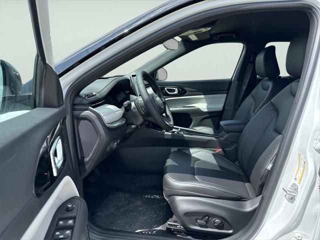 new 2025 Jeep Compass car, priced at $30,554
