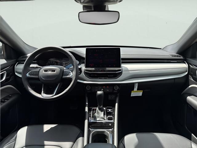 new 2025 Jeep Compass car, priced at $30,554